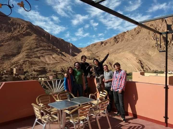 Dar Almanadir Todra Hostel Ait Baha Exterior photo