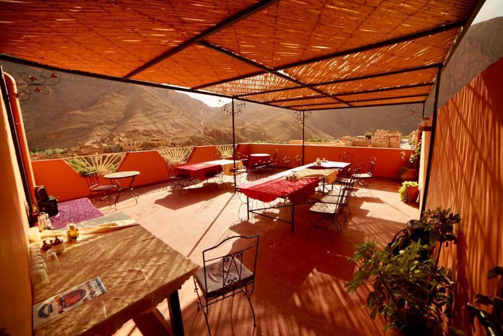 Dar Almanadir Todra Hostel Ait Baha Exterior photo